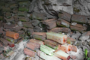 Sagada cave burial © Grassroots Travel