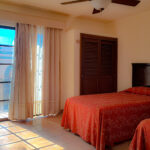 San Jose del Cabo hotel twin room © Grassroots Travel